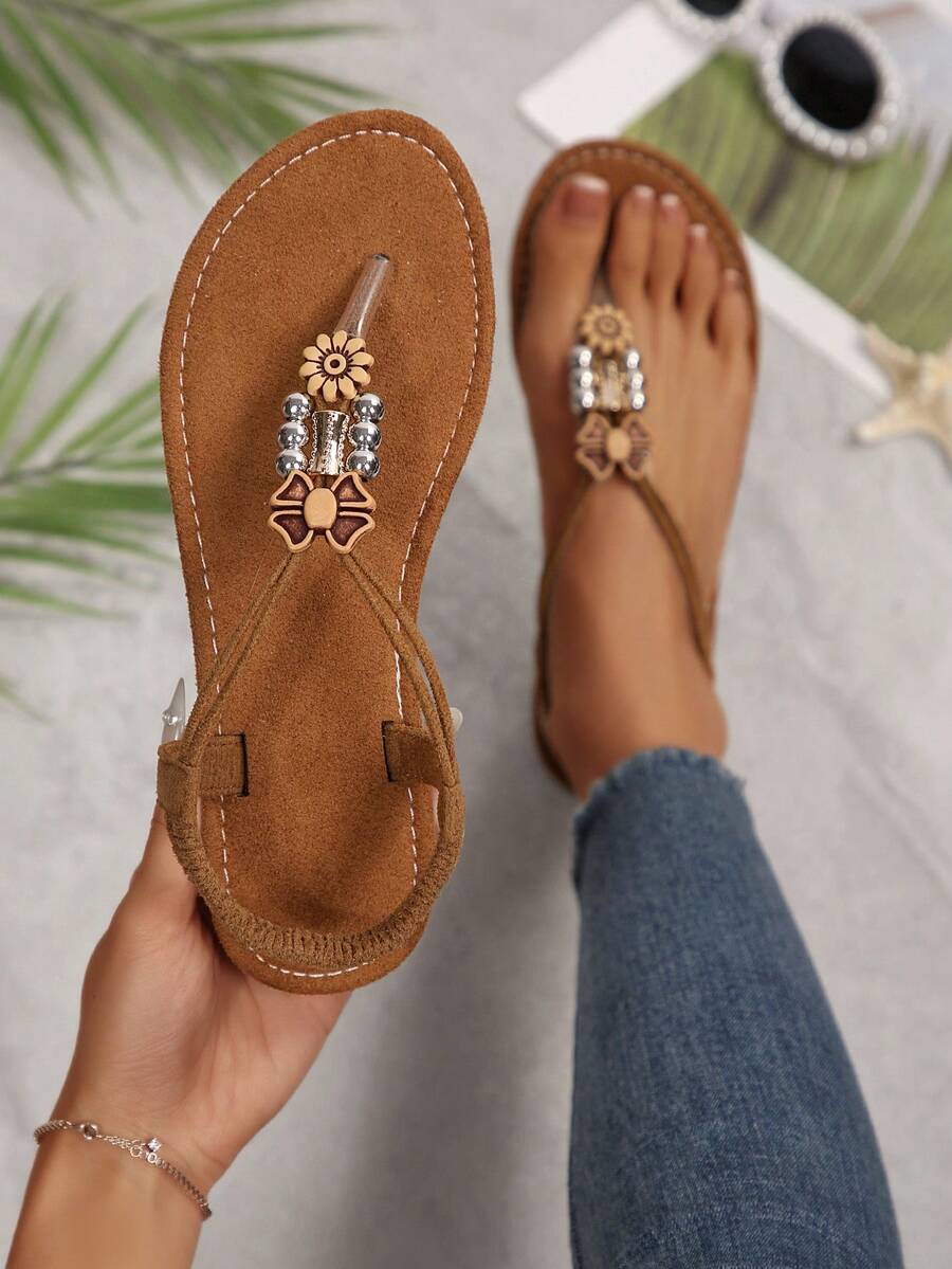 Sandal nữ kiểu La Mã đính hạt phong cách Bohemian, quai ngang, chất liệu vải, thích hợp đi biển và nghỉ lễ, mùa xuân/hè.