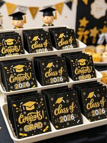 100 peças Sacolas de Presente para Formatura 2026 com Autosselagem, Sacolas de Presente com Estampa de Boné de Formatura Preto e Dourado, Sacolas de Presente Pequenas para Festa de Formatura, Suprimentos de Embrulho de Presente, Parabéns pela Formatura, Parabéns Formando, Decorações de Formatura 2026, Sacolas para Assar Biscoitos na Temporada de Formatura, Sacolas para Doces de Formatura, Decorações de Mesa para Festa de Formatura, Sacolas Doces para Temporada de Formatura, Presentes de Formatura 2026, Lembrancinhas para Festa de Formatura - Temporada de Formatura Preto e Dourado - Visão 4