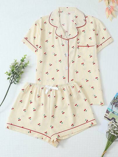 2 piezas Conjunto de pijama cómodo con parte superior de manga corta con cuello y estampado de rayas, frutas y cerezas, y shorts con lazo para mujer, primavera/verano