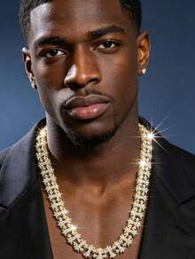 Full-Diamond Iris Cross Cuban Chain, The Perfect Accessory For American Hip-Hop And Rap Fans To Show Off Their Edgy Style And Accentuate Their Collarbone - Fully Diamond Iris Cross Cuban Chain - View 8