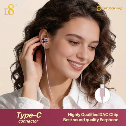  D8 USB Type-C 入耳式耳机，配备数字解码器，HiFi 立体声，内置麦克风和音量控制，通话清晰，音乐调节便捷，兼容 等设备。轻巧的人体工学设计，佩戴舒适，适合全天使用；防汗设计，适合运动、健身、跑步、锻炼等场合；有线 Type-C 连接，音频传输稳定无延迟。