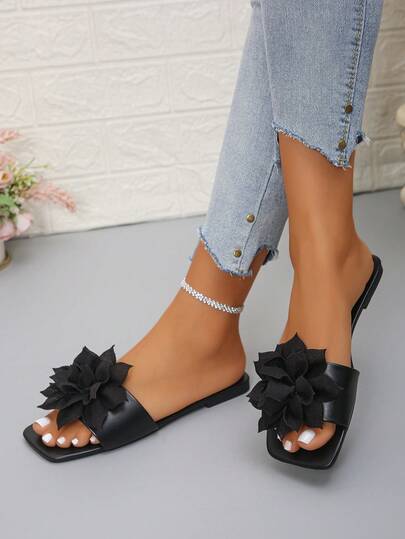 1 Pair Plus Size Women's Flat Sandals, Fashion Sweet Floral Open Toe Slip-On Comfortable Flat Heel Black Slides