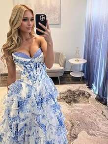 MisShow Elegant Sleeveless Heart Shape Maxi A-Line Dress For Women, Floral Print Layered Tiered Formal Gown For Prom And Ball Events - Màu xanh nhạt - Xem 3