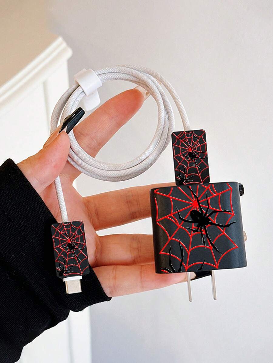Set de 4 piezas de accesorios para carga de teléfono con patrón de telaraña roja, que incluye 1 funda protectora de cargador + 1 correa de cable de datos blanca + 2 fundas protectoras de cable de datos - Adaptador de cargador de 20W/18W, cubierta del adaptador, compatible con iPhone 11/12/13/14/15/16/13 Pro Max/16 Pro Max/17 Pro Max - Multicolor - Ver 1