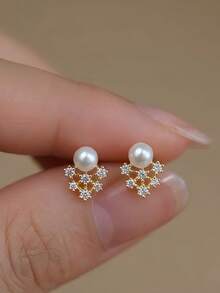 1pair Mini Faux Pearl & Tiny Zirconia Star Stud Earrings - Dainty Minimalist Jewelry For Daily Wear - Gold - View 4