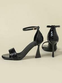 9cm Sandali con tacco alto lucido in pelle verniciata, punta aperta, eleganti e alla moda per vacanze/ufficio, stile sexy da discoteca, texture in pietra retrò, scarpe versatili per abiti, collezione primavera/autunno 2026, stampa leopardata irregolare e casuale, sandali romani con fibbia e punta quadrata, taglie 3-10 - nero - Visualizzare 1