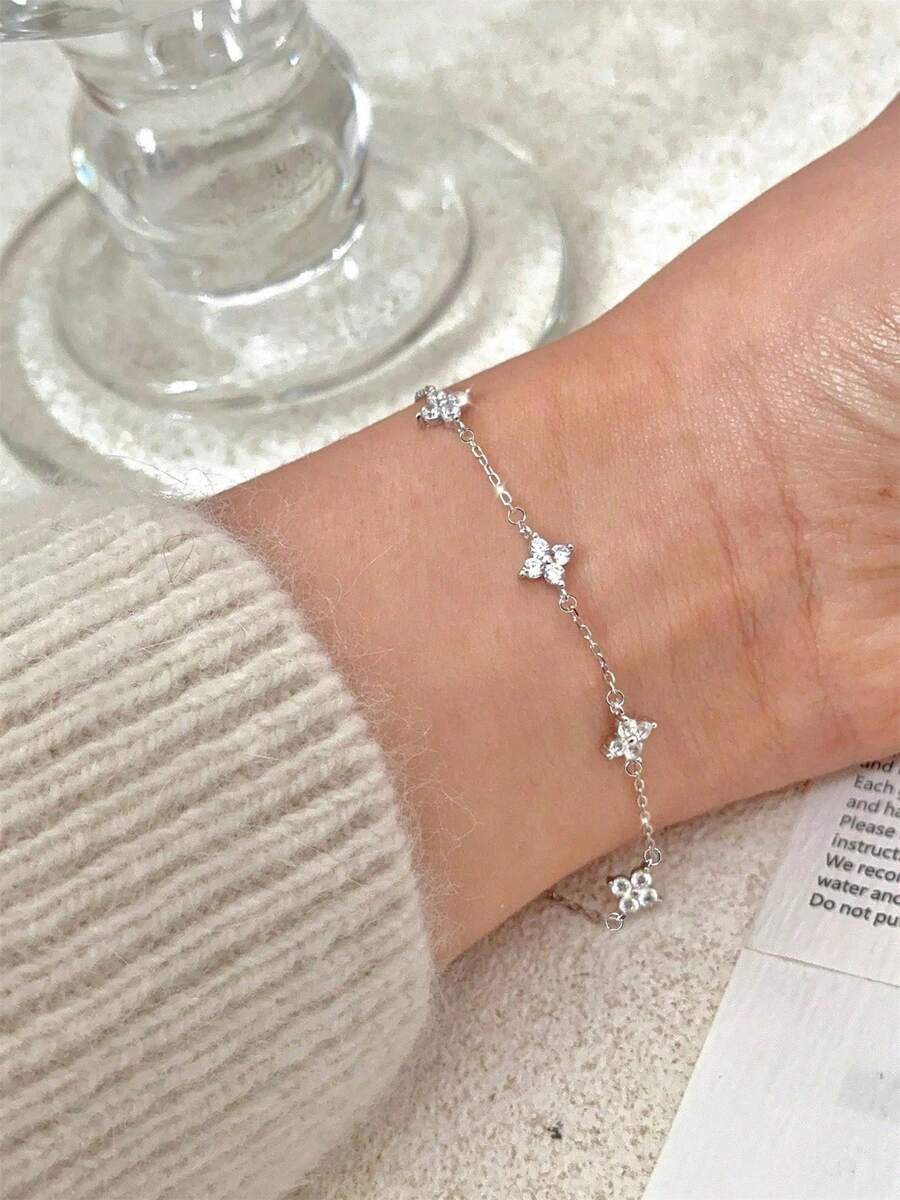 Nooxian 1pc Women Layered Tassel Copper Inlaid Zirconia Four-Leaf Clover Bracelet, Daily Gift Jewelry (No Gift Box) - 銀色 - 查看 1