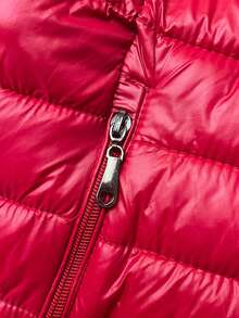 Quilted hooded vest, Vest with a detachable hood, Fitted cut, Zipper closure, 2 pockets, Lightly padded with synthetic down, Hip-length, casual, Spring/Autumn - 紅色 - 查看 5