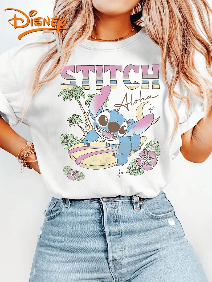 Disney License T Shirts, Disney Lilo & Stitch Stitch Aloha Surfboard Graphic T-Shirt, Women's Casual Crew Neck Short Sleeve Tee, Vintage Tropical Stitch With Palm Trees Print Cotton Top, Retro Hawaiian Casual Summer Everyday Shirt ,Camiseta, Summer Outfits For Women, Summer Clothes, Summer Tops, Tops For Women, Festival Outfits, Summer Tops For Women, Mother's Day, Mother's Day Clothing, Gifts For Family And Friends, Spring Outfits For Women, Officially Licensed Disney T-Shirts, Disney Men's And Women's Spring/Summer Fashion Casual Short-Sleeve T-Shirts - trắng - Xem 1