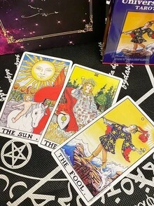 Beginner Tarot Card Deck, 78 Classic Tarot Cards With English & Chinese, Waterproof & Tear-Resistant, Perfect For Novice - Compact & Stylish Card Set With Detailed User Manual - Experience Authentic Tarot Reading Game - Multicolor - View 2