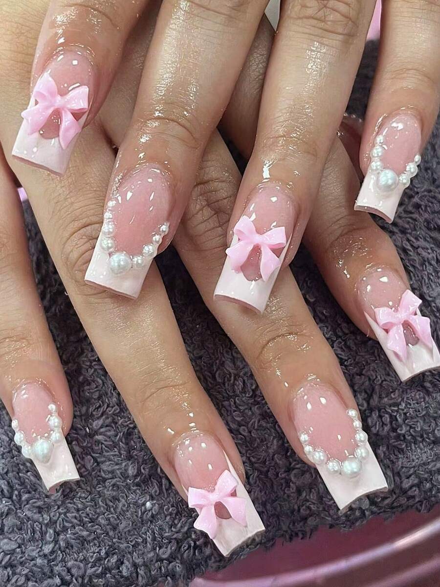 24片长棺材形钻石美甲贴纸,夏威夷短款花卉图案,适用于亚克力指甲,包含1卷双面胶带和1把指甲锉 - 查看 1