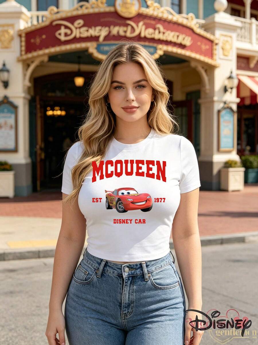 Disney Licensed Style | Lightning McQueen Vintage 1977 Print Slim Fit Women's Short Sleeve T-Shirt - Speed Passion & American Retro Vibe, Soft Breathable Fabric, Crew Neck, Ideal For Racing Themed & Daily Casual Wear - 白色 - 查看 1