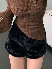 Women's Casual Fashion Black & White Combination Loose Fluffy Oversized Shorts, Autumn/Winter - White+Black - View 1
