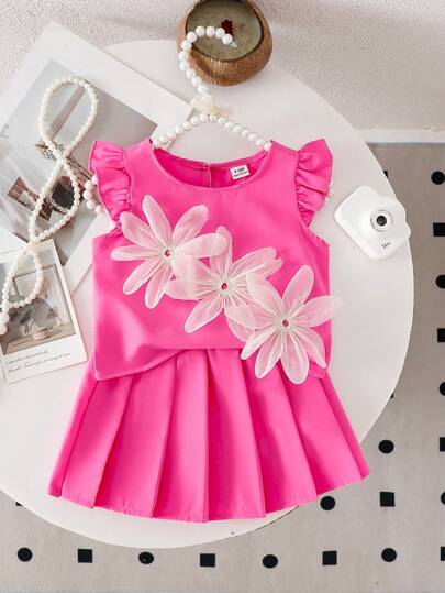 Baby Girls' Summer Sleeveless Set, Floral Accent Sleeveless Top, Paired With Matching Pleated Skirt, Gentle Yet Playful, Perfect For Baby's Summer Outings