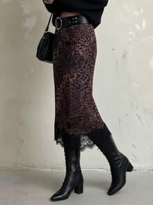 Vintage Low-Waist Leopard Print Lace Patchwork Skirt, Y2K Streetwear Style Lace Trim Long Skirt, Elegant Aesthetic Black Spring - Black - View 3