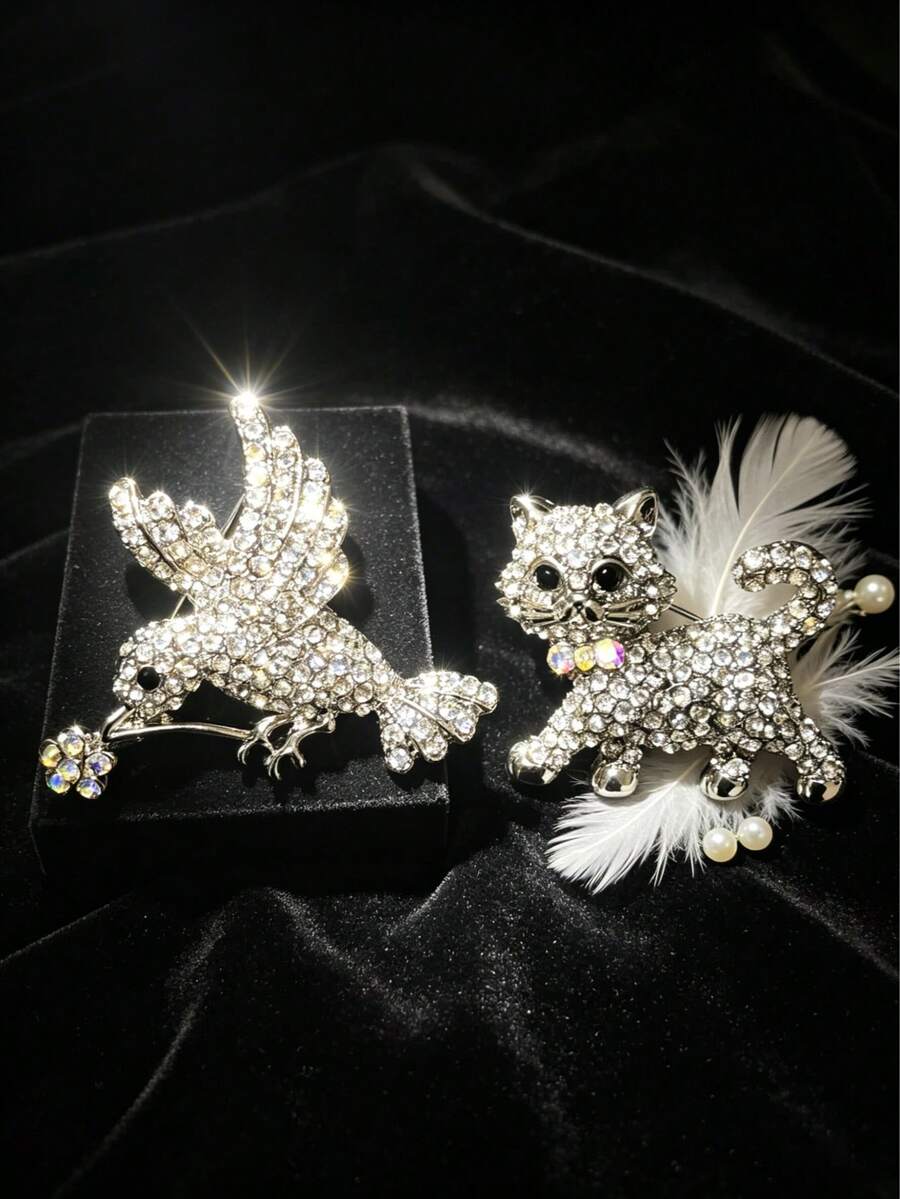 半枚蜂鸟胸针 + 猫咪胸针套装 | 闪亮水钻首饰 | 送给妈妈的完美礼物