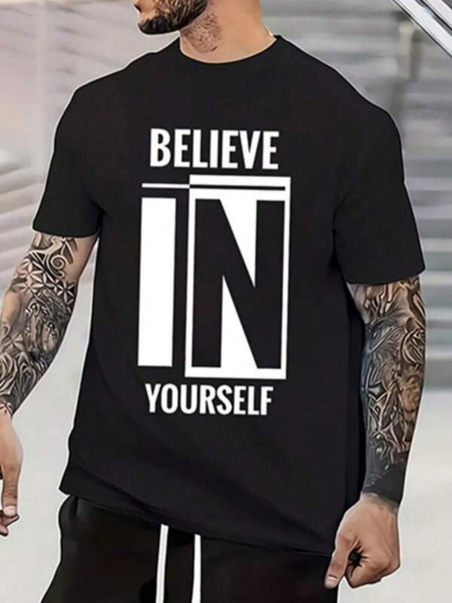 Camiseta Casual Negra de Cuello Redondo con Estampado "Believe In Yourself" para Hombre| Corte holgado, diseño llamativo, cómodo, tela ligeramente elástica, manga corta, perfecto para actividades diarias, versátil, talla grande. - Negro - Ver 1