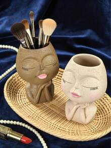 1pc Makeup Brush Holder, Cute Girl Design Pen Holder, Multi-Functional Plastic Vase Style Makeup Brush Storage Box, Suitable For Living Room And Office Desk - A - View 5