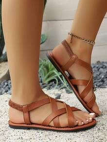 Women's Brown Criss-Cross Flat Sandals, Open Toe Casual Summer Beach Shoes - Brown - View 1