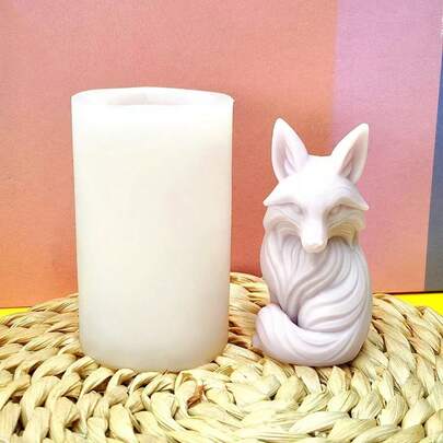 1pc Sitting Fox & Heart Shaped Teddy Bear Silicone Mold, Candle, Wax Melts, Plaster Decor Mold