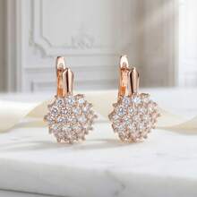 1 Pair Luxury Elegant Style Sunflower Shaped Earrings With Synthetic Cubic Zirconia, Elegant Sexy Floral Stud Earrings, Classic Flower Cluster Design With Multiple Sparkling Cubic Zirconia Closely Arranged, Suitable For Women Seeking Elegant Elegant, Ideal For Wedding, Evening Banquet, Workplace Commute, Anniversary, And Valentine's Day Gift Occasions, Great Choice For Wife, Daughter, Valentine's Day Gift, And Holiday Gift - Multicolor - View 5