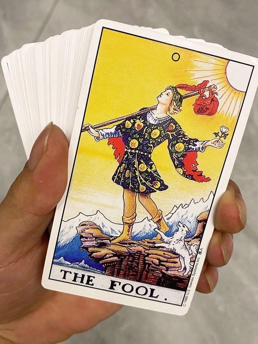 Beginner Tarot Card Deck, 78 Classic Tarot Cards With English & Chinese, Waterproof & Tear-Resistant, Perfect For Novice - Compact & Stylish Card Set With Detailed User Manual - Experience Authentic Tarot Reading Game - Multicolor - View 1