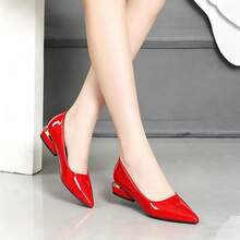 Zapatos de mujer de tacón grueso y bajo, punta afilada y escote abierto. Zapatos de piel para mujer, modelo 2026, primavera-verano, versátiles, sin tacón, de moda - Rojo - Ver 3
