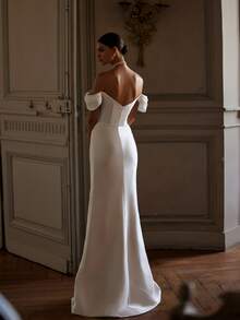 Off-The-Shoulder Short Sleeve Mermaid Wedding Dress With Side Slit And Lustrous Satin Finish – Elegant Bridal Gown Featuring Soft Draped Sleeves, Subtle Leg Slit, And A Figure-Hugging Silhouette With Dramatic Flared Skirt, Ideal For Weddings, Christmas Parties, Halloween Galas, Prom Night, Birthday Celebrations, And Special Occasions. Suitable For Evening Receptions, Black-Tie Events, Cocktail Affairs, Engagement Dinners, Bachelorette Nights, Holiday Dinners, Anniversary Events, And Formal Gatherings. - 白色 - 查看 2