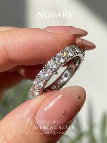 1 Peça Anel Eterno Cintilante Clássico de Mulher em Prata 925, Incrustado com Zircônia Cúbica, Estilo Vintage, Joia Requintada, Adequado como Presente ou Acessório para Dedo - Anel de zircônia de círculo completo - Visão 1