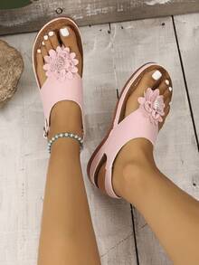 Spring/Summer New Floral Stitched Thong Wedge Thick Bottom Sandals For Women (Polyurethane Soles With Small Perforations) - Pink - View 5