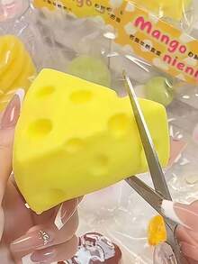 起司擠壓球 壓力緩解球 手持式桌面球 感官紓壓球 超彈性擠壓材質製 成 男女性適用 家庭聚會 節日派對 節日禮物 派對贈品 教室獎勵 - 彩色 - 查看 7