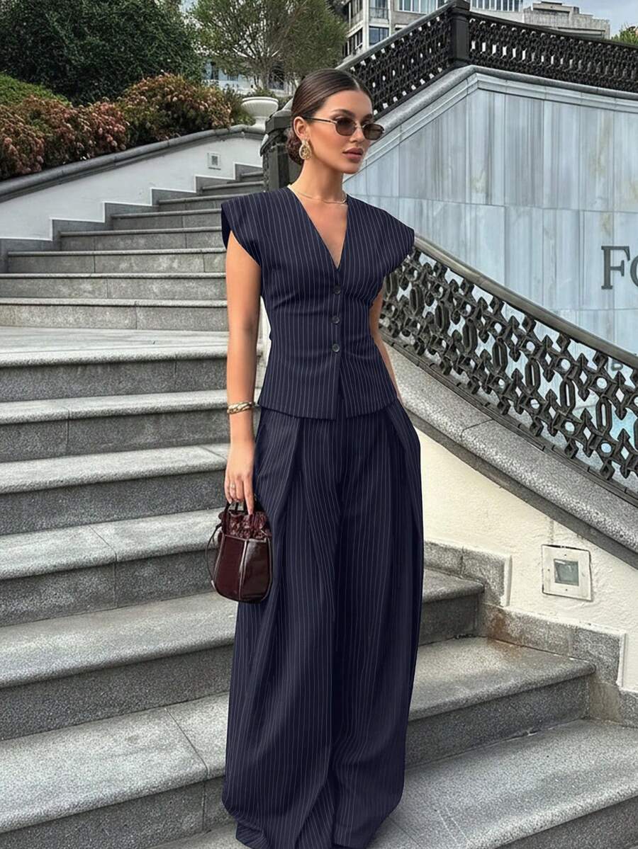 Conjunto de 2 piezas elegante y de moda para mujer, blazer de cuello en V sin mangas a rayas y conjunto de pantalones plisados de pierna ancha, para vacaciones de verano y primavera - Azul Marino - Ver 1