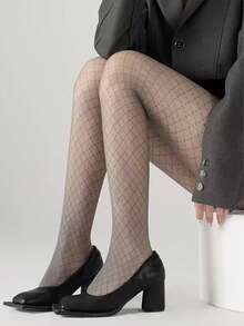 1双菱形网眼透视连裤袜，高弹力渔网袜，千禧辣妹复古时尚袜，适合女性日常和派对穿着 - 彩色 - 查看 2