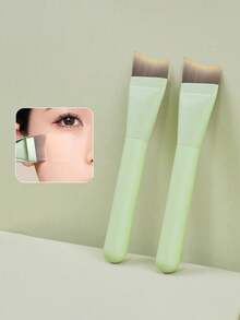 1 Bộ cọ trang điểm, gồm cọ tán kem nền, cọ Kabuki đầu phẳng, và dụng cụ trang điểm che khuyết điểm hình cánh hoa. - Nhiều màu - Xem 15