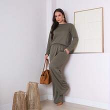 Women's Olive Green Knit Set - Long-Sleeved Blouse And Flare Palazzo Pants With Pockets - Elegant Women's Winter Set - Women's Wide Leg Pants - Autumn/Winter Look - Women's Clothing - Cold Weather Set - Sizes S M L XL - 橄欖綠 - 查看 2