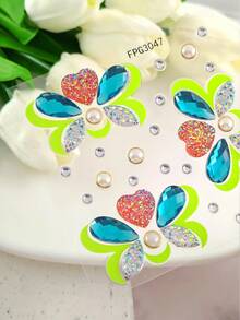 1 miếng dán trang trí mặt hình bướm và trái tim phát sáng trong bóng tối - Đá pha lê đỏ hình trái tim + Đá pha lê màu ngọc lam hình giọt nước + Ngọc trai, Miếng dán Bindi chống thấm nước, bền lâu, Dễ thương và cá tính cho các lễ hội âm nhạc, tiệc tùng, thể hiện cá tính riêng. - Nhiều màu - Xem 11