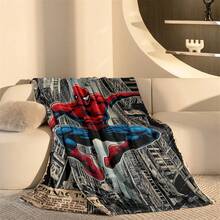 Marvel 这款蜘蛛侠主题法兰绒毯，采用经典的漫画风格蜘蛛侠图案，营造出动感十足的城市穿梭效果，视觉效果惊艳且极具装饰性，适合作为礼物或日常家居保暖用品，可用作披毯、空调毯、沙发毯等。非常适合沙发、卧室、露营、旅行，兼具实用性和纪念意义。 - 彩色 - 查看 9