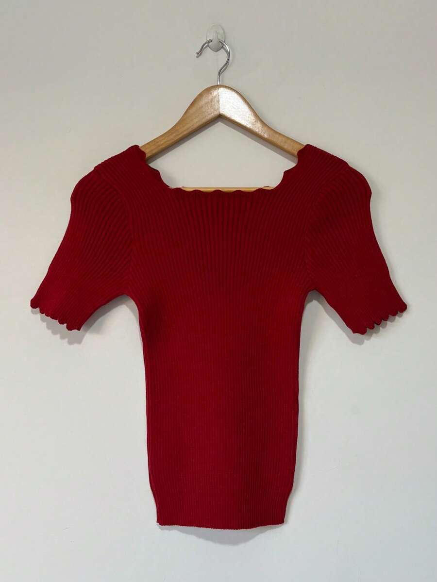 Women's Romantic Ribbed Modal Knit Blouse With Square Neckline And Short Sleeves. - Red - View 1