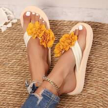 1pair-New Summer Collection:Platform Flats,Lightweight And Comfortable Toeless Sandals,Floral Design Beach Sandals-These Are Essential Fashion Items For Travel And Vacation,And Are Also Suitable For Daily Wear,Parties And Beach Outfits.Perfect Gift. - A - View 4