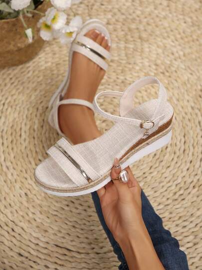 Giày sandal đế xuồng màu trơn nhẹ dành cho nữ, giày lười cài khóa, giày đi biển cao cấp, giày thời trang sang trọng, giày casual thoải mái thiết kế mùa hè 2026, phù hợp cho du lịch, dã ngoại, tiệc tùng.