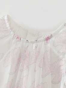 Áo thun ngắn tay cho bé gái, chất liệu cotton thoáng khí, thiết kế lưới sóng dễ thương, tay bồng đáng yêu, thích hợp mặc mùa hè 2026. - tông màu trắng đỏ - Xem 6