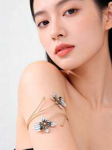 1pc European & Punk Style Exaggerated Alloy Metal Multi-Color Enamel Floral Bracelet, Fashionable And Cool For Summer. Colorful Floral Arm Chain, Suitable For Women Daily Wear, Various Holidays, Mother's Day Gift, Social Events, Beach Vacation Jewelry - 黑白 - 查看 3