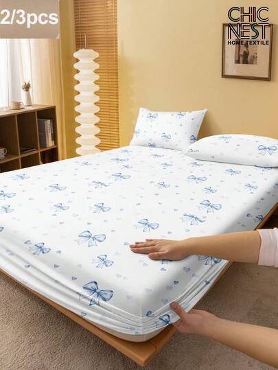 2/3pcs Light Blue Bow Knot Heart Shaped Love Fitted Sheet Set (1Pc Fitted Sheet+1/2pcs Pillowcases), Mattress Protector, Mattress Cover For Bed, Bed Sheet Set, Soft And Breathable, For All Size Bed -Twin, Full, King, Queen Size Sheet Deep Pocket Up To 11.8 Inch Home Textile