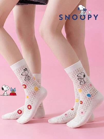  1/2 đôi tất Snoopy chính hãng, tất nữ, tất lưới mùa hè, lý tưởng cho thể thao và các cặp đôi. Những đôi tất mùa hè này có thiết kế Snoopy dễ thương và độc đáo, thoáng khí, thấm hút mồ hôi, thoải mái, đa chức năng và thời trang. Phù hợp cho học sinh và người lớn, tuyệt vời để làm quà tặng và mặc hàng ngày.