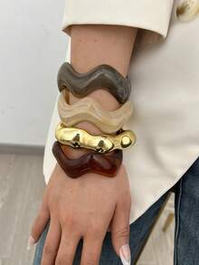 4pcs Vintage Minimalist Wavy Acrylic & CCB Material Bangle Bracelet Set, Suitable For Women Daily Wear, Stackable, Perfect Gift Choice For Holidays - Multicolor - View 5