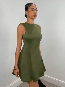 Vestido elegante de unicolor con cintura ceñida y sin mangas para mujer, adecuado para el otoño - Verde militar - Ver 5