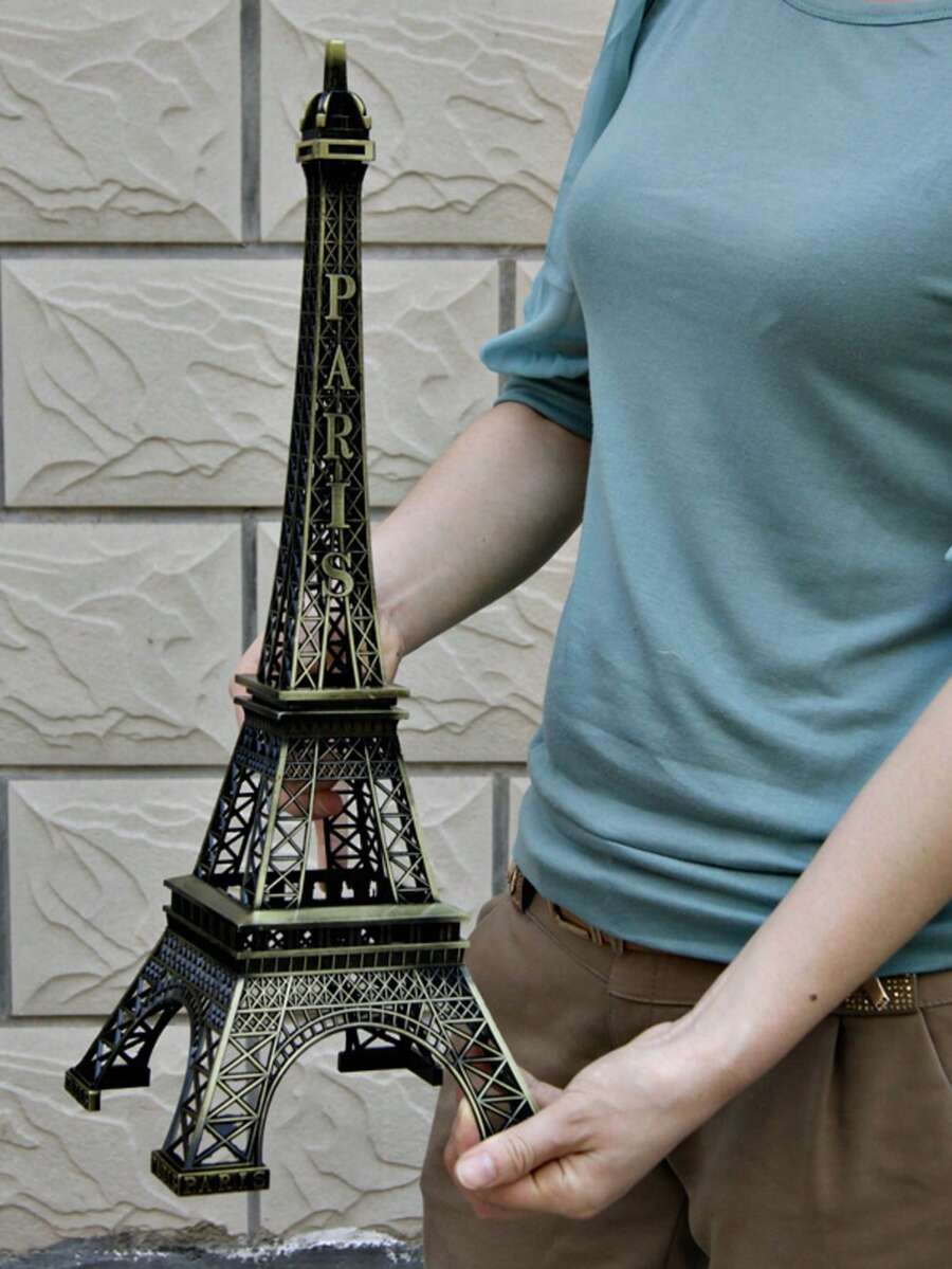 Mô hình tháp Eiffel mạ vàng, đồ trang trí cửa sổ bằng kim loại sáng tạo, thích hợp trang trí nhà cửa và văn phòng, quà tặng sinh nhật, Ngày của Mẹ, Giáng sinh và các dịp khác, nhẹ và dễ mang theo, không phai màu, có các kích thước lớn, trung bình và nhỏ. - Tháp Sắt - Xem 1