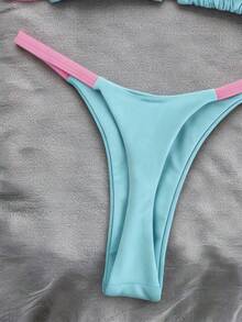 Bộ bikini hai mảnh cổ yếm phối màu tương phản thời trang, màu xanh dương và hồng tươi mát, thích hợp cho kỳ nghỉ biển. - Nhiều màu - Xem 5