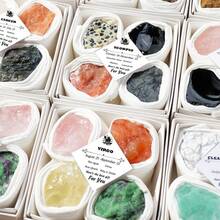 1box 12 Constellation Crystal Energy Gift Set, Raw Stone Crystals & Chakra Quartz Amulets For Reiki Healing, Divination & Home Decoration - Twelve Constellations Stone Box - View 5