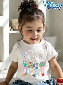 Disney Zootopia, T-Shirts Featuring Characters Such As Judith Nick And Magical Castles, Colorful Block Layout, Full Of Childlike Fun Print Pattern Summer Tops,Short-Sleeved Casual And Cute Style  Children's Clothing Design, Girl Clothes For Kids Clothes ,Ropa Para Niños,Teen Girls Clothes, Summer Clothes,Boys Summer Outfits,Boys Clothes,Perfect For Cool Girls. Comfortable And Breathable Children's Short-Sleeved T-Shirt. Comfortable And Casual Wear All Year Children's Clothes,Comfortable & Lightweight, Iconic Print For Mix-And-Match Outfits,Suitable For Both Boys And Girls. - 白色 - 查看 1